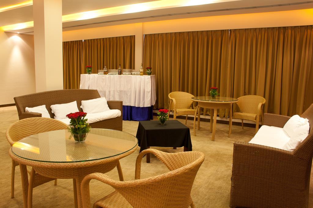 Hotel Parc Estique Πούνε Εξωτερικό φωτογραφία