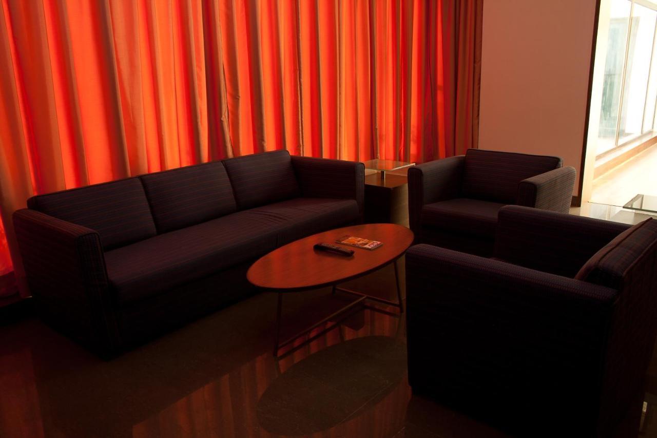 Hotel Parc Estique Πούνε Εξωτερικό φωτογραφία