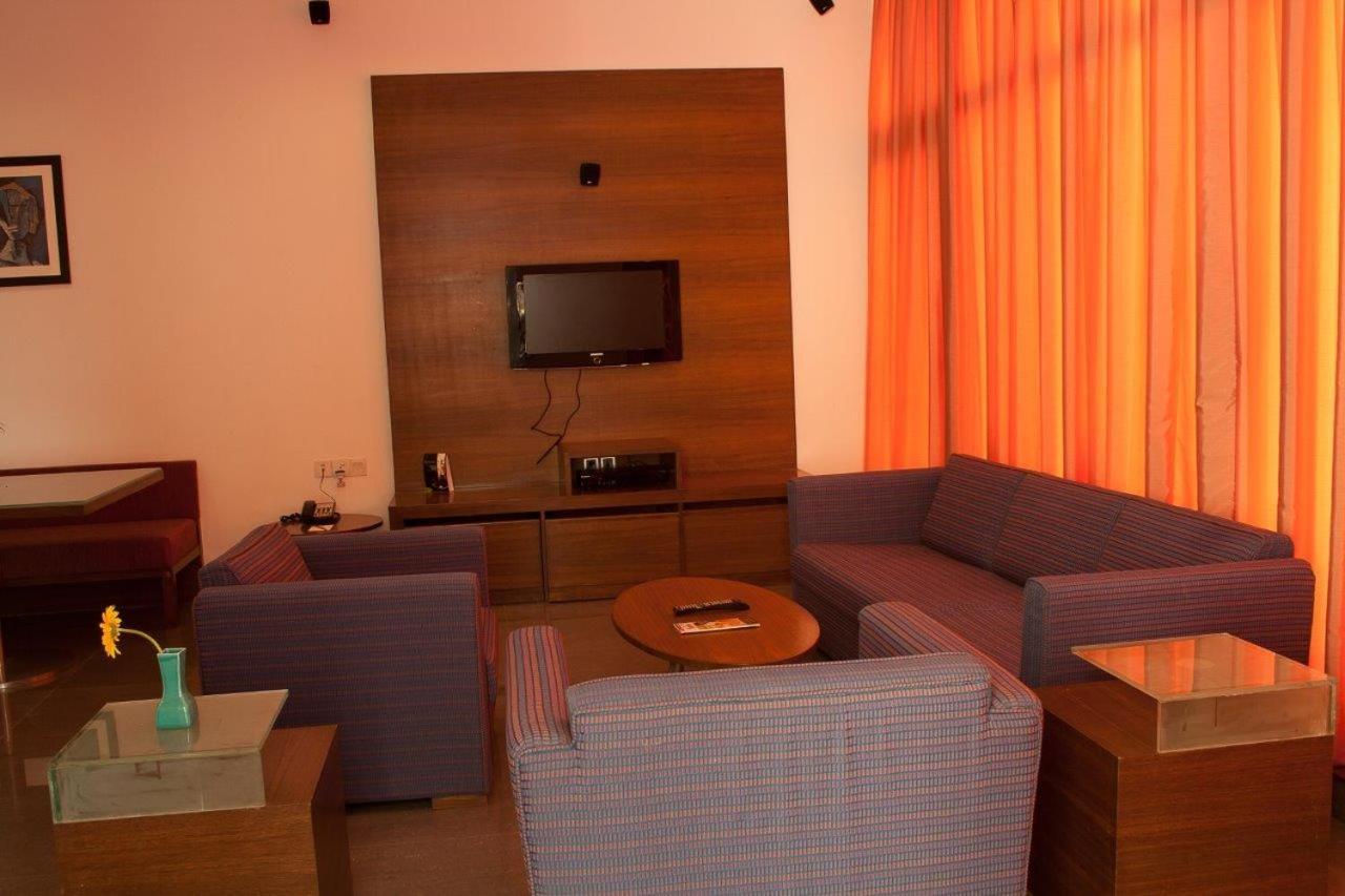 Hotel Parc Estique Πούνε Εξωτερικό φωτογραφία